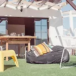 Гостевой дом Sunlight House *