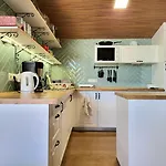 Гостевой дом Sunlight House