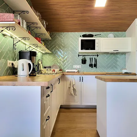 Guest house Sunlight House