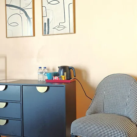 Sunlight House Pensión