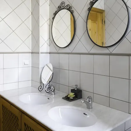 Sunlight House Гостевой дом Фару