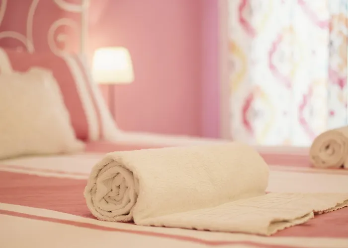 Sunlight House Konukevi *